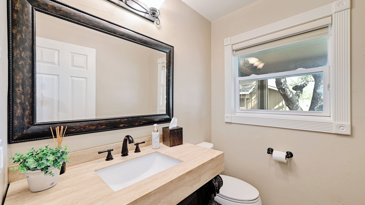 Photo of Bathroom in Granite Shoals