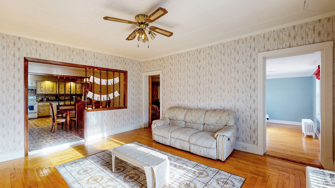 Photo of Livingroom in Madawaska