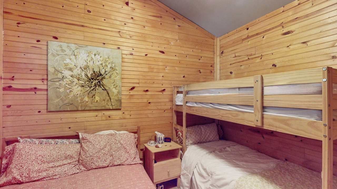 Photo of Bedroom in Paige