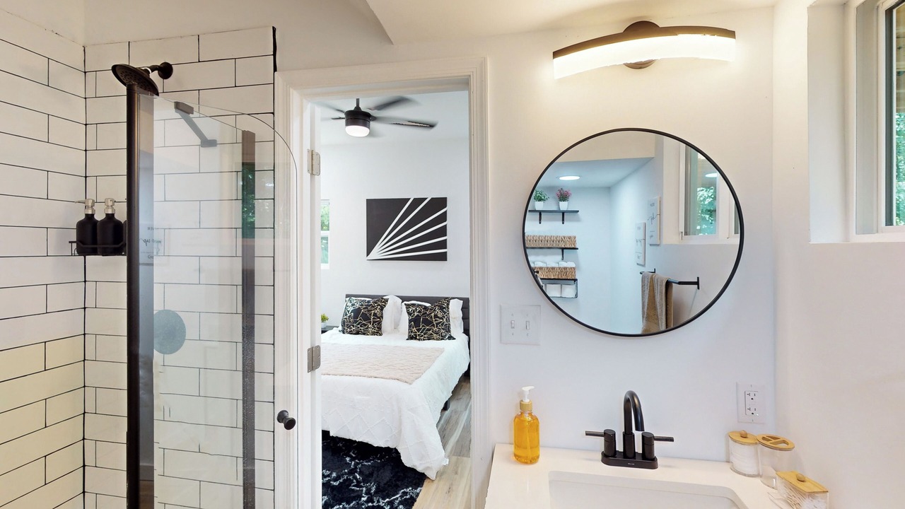 Photo of Bathroom in Windsor Hills
