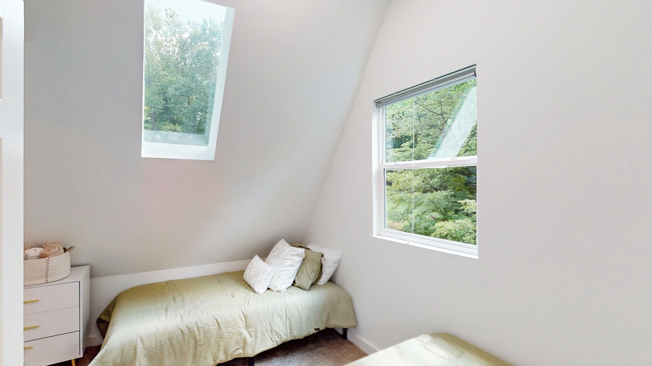 Photo of Bedroom in Windsor Hills