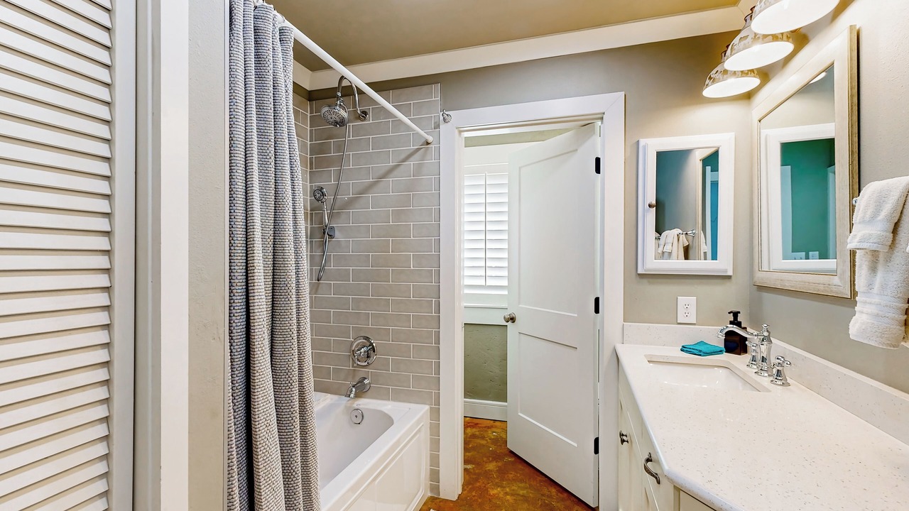 Photo of Bathroom in Tylertown