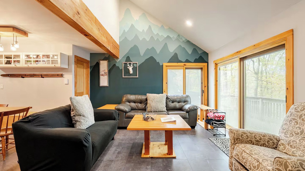 Photo of Livingroom in Village at Camelback