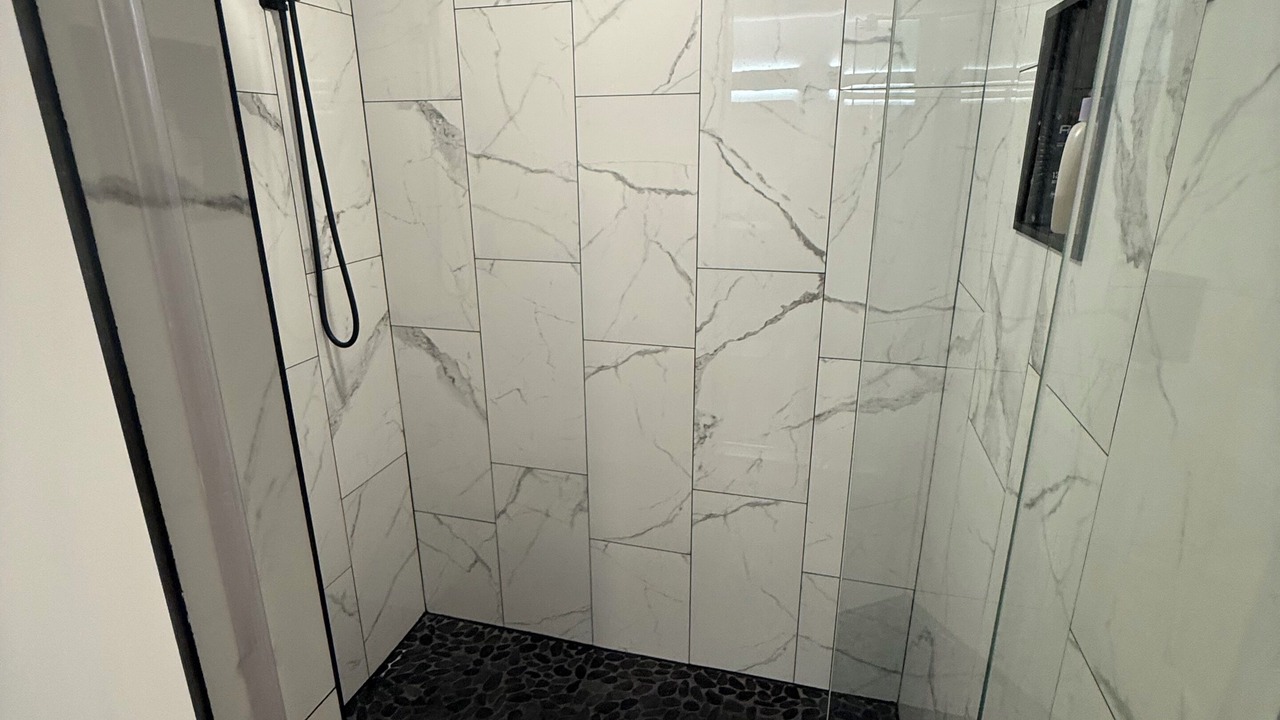 Photo of Bathroom in Lake Erie Beach