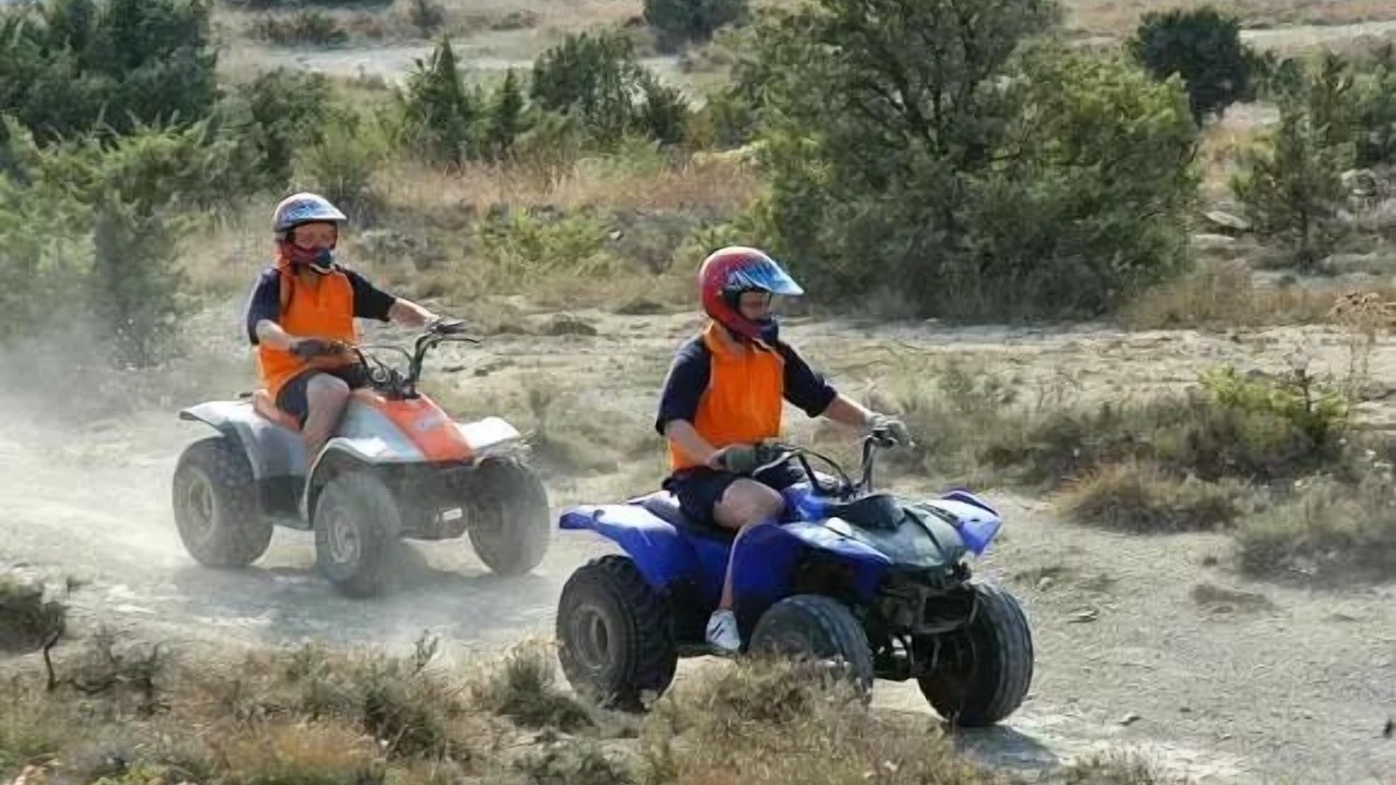 Photo of Others in Ribes