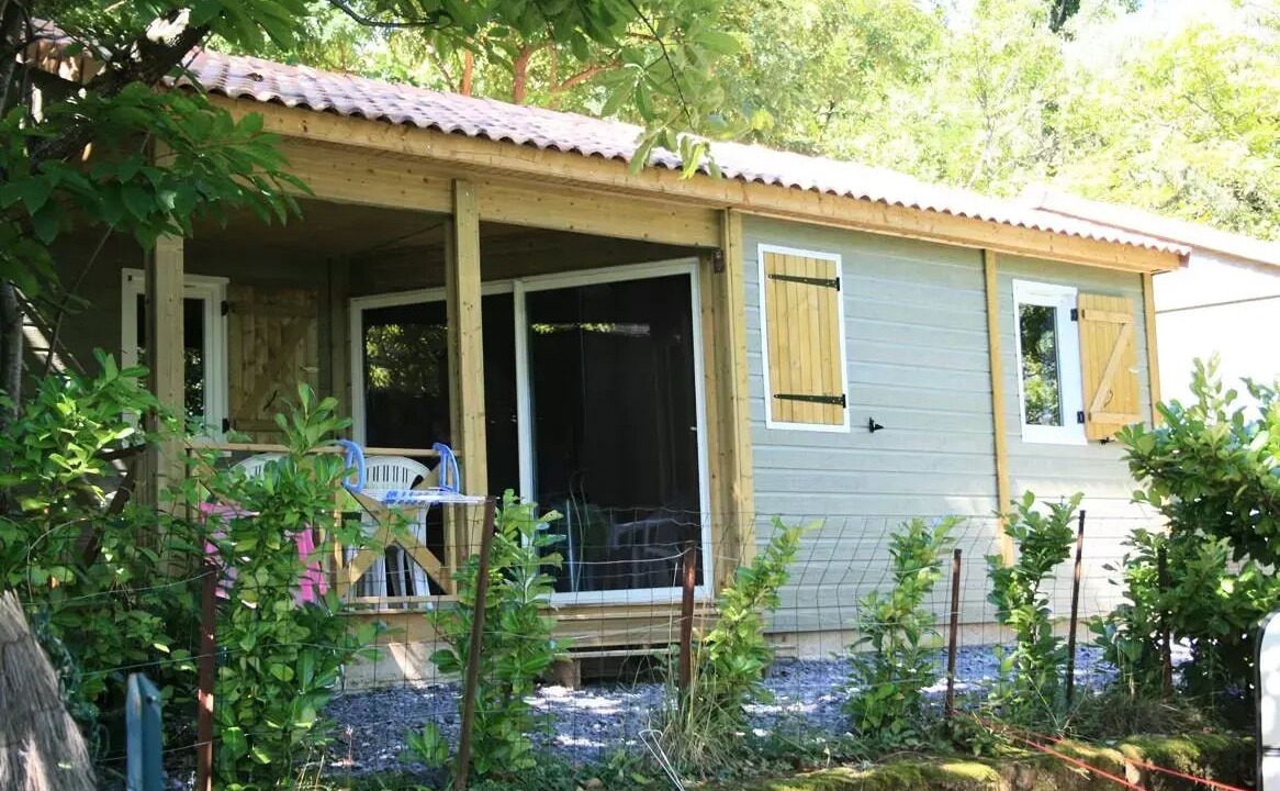 Photo of Outdoor in Ribes