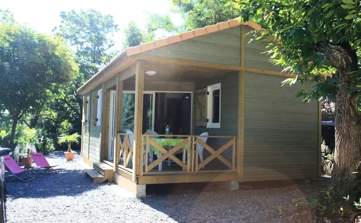 Photo of Outdoor in Ribes