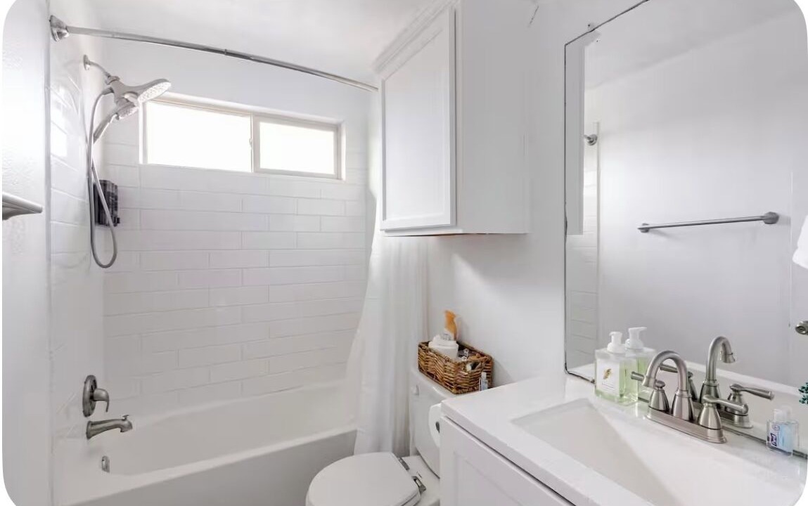 Photo of Bathroom in Manor