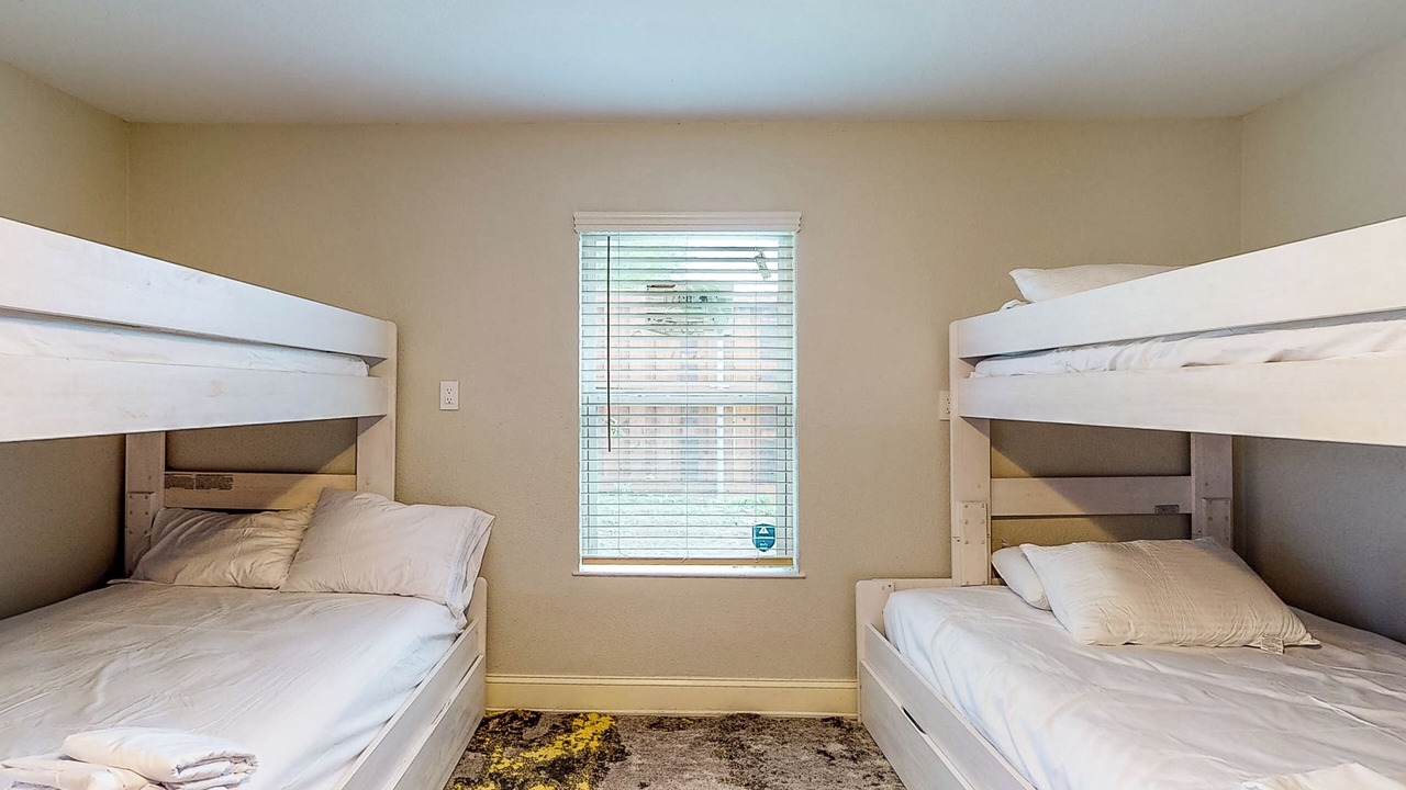 Photo of Bedroom in Quinlan