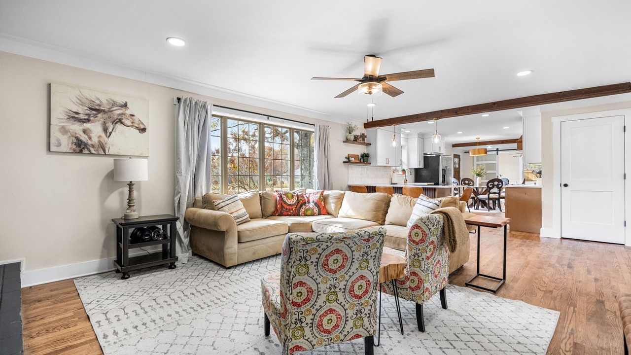 Photo of Livingroom in Sherrills Ford