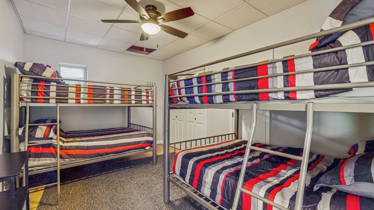 Photo of Bedroom in Caryville
