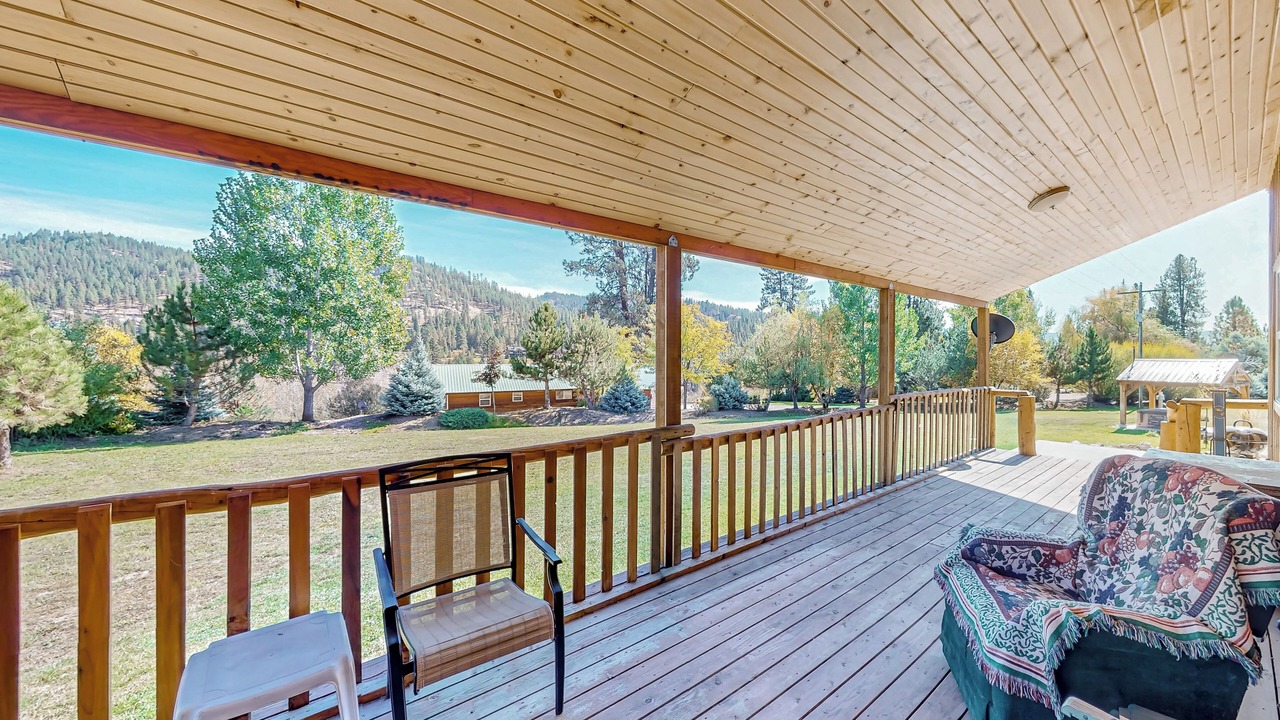 Photo of Patio Balcony in Garden Valley