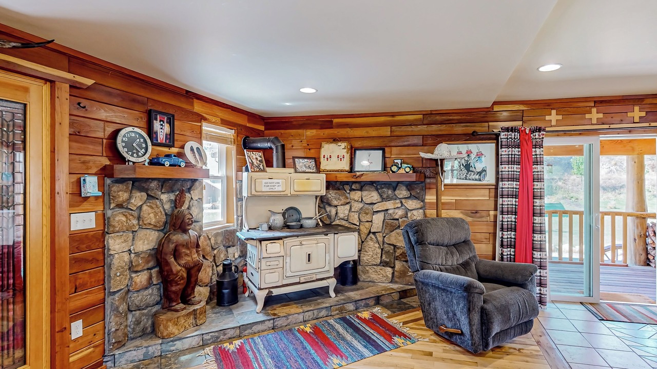 Photo of Others in Garden Valley