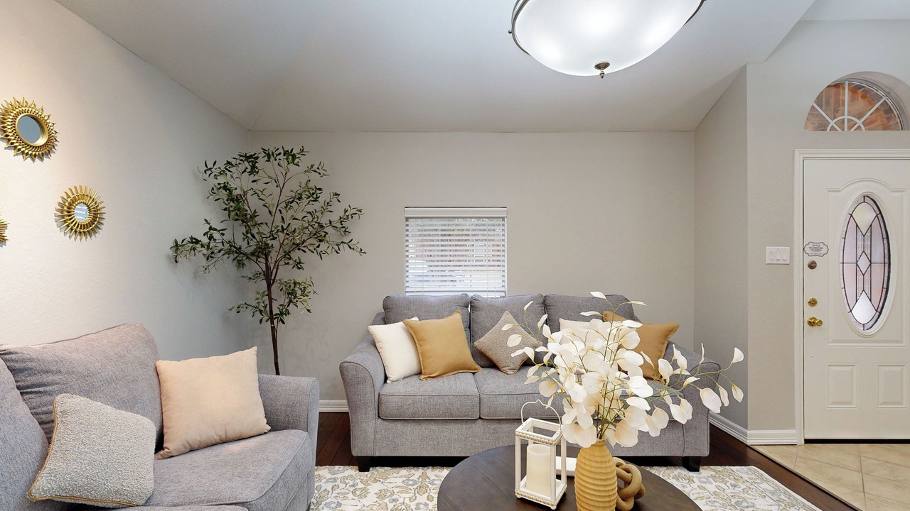 Photo of Livingroom in Frisco