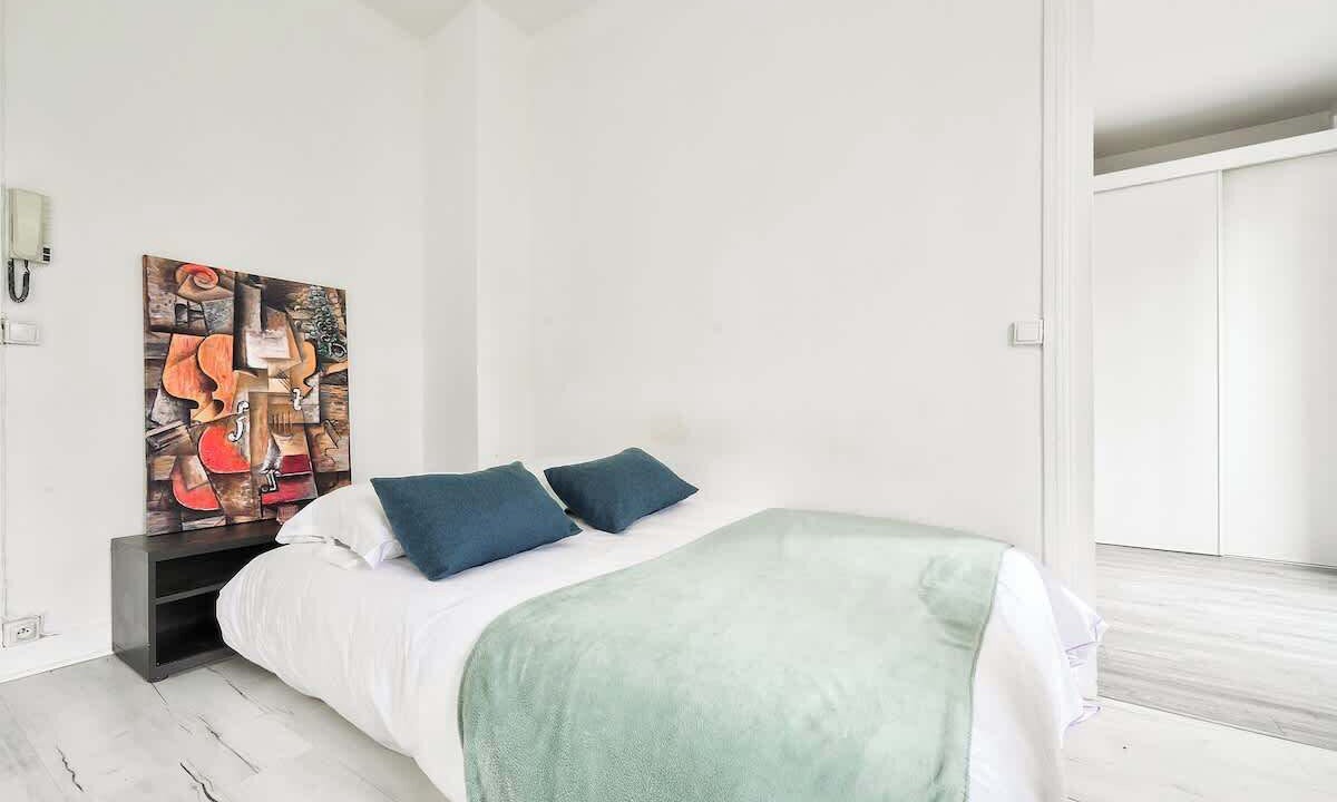 Photo of Bedroom in Centre