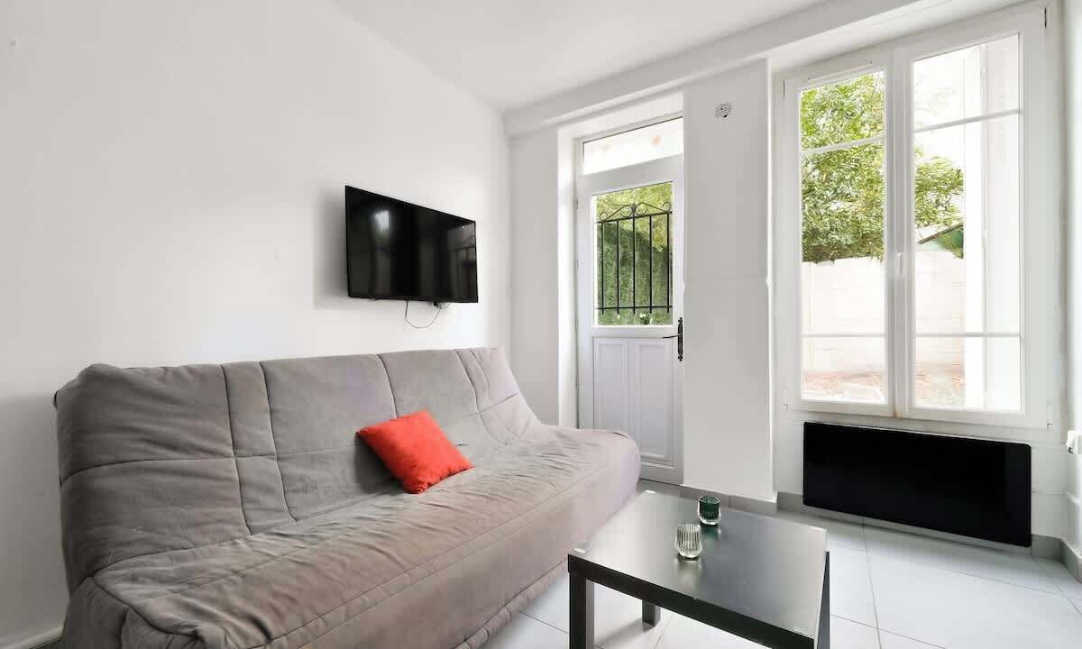 Photo of Livingroom in Centre