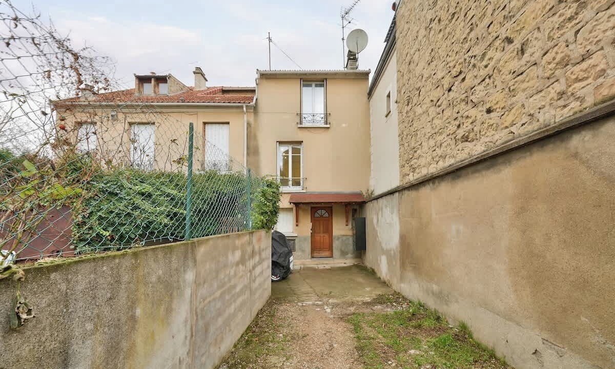 Photo of Outdoor in Centre
