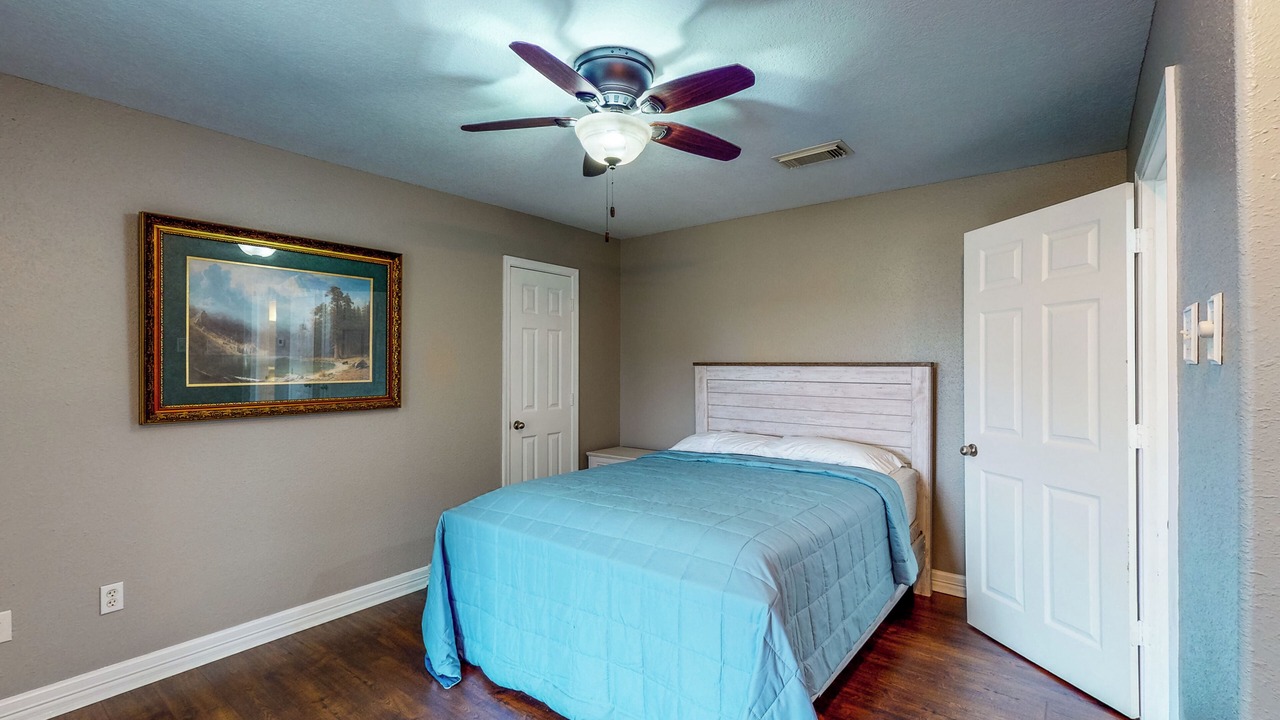 Photo of Bedroom in Blessing