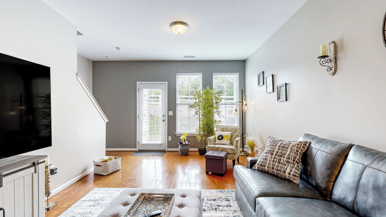 Photo of Livingroom in Winston - Salem