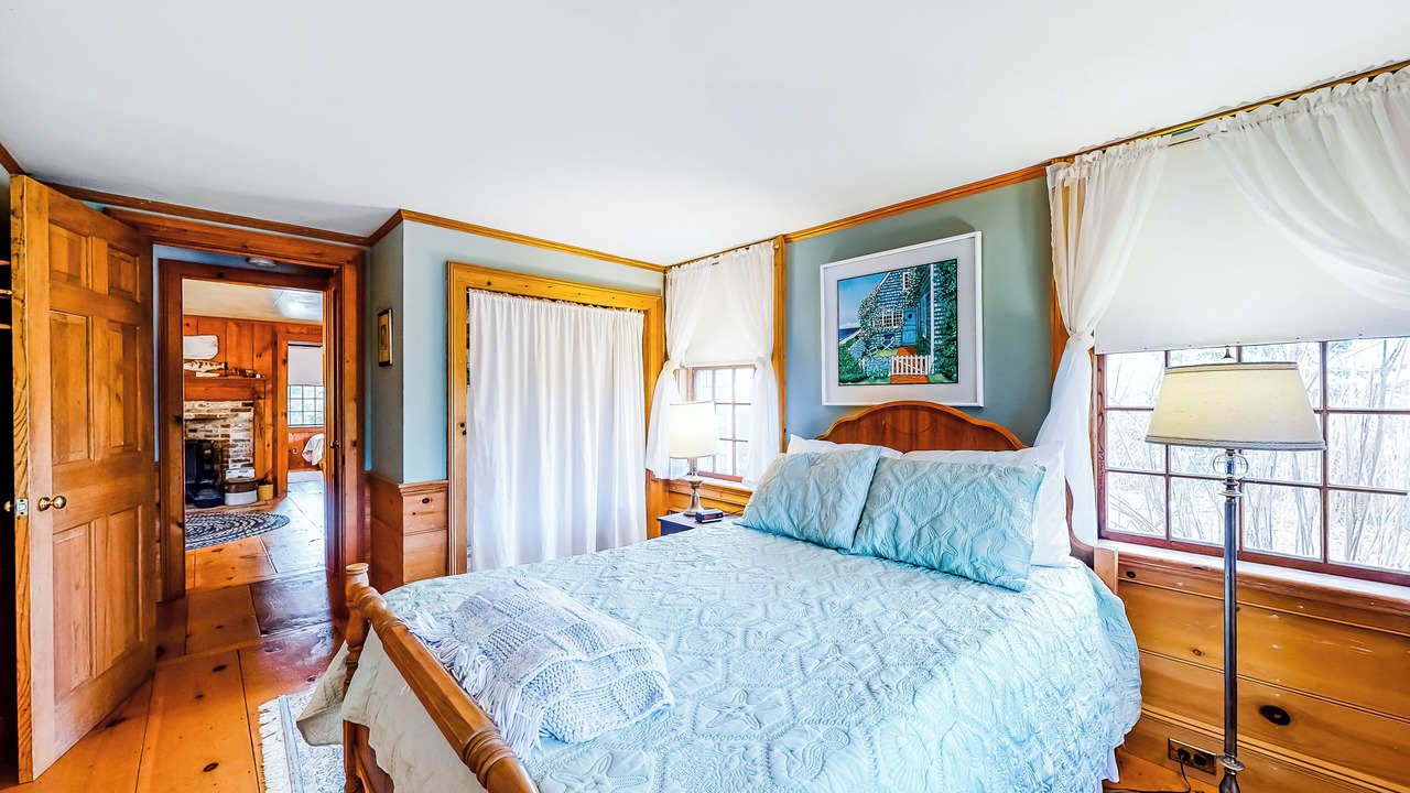 Photo of Bedroom in Madaket