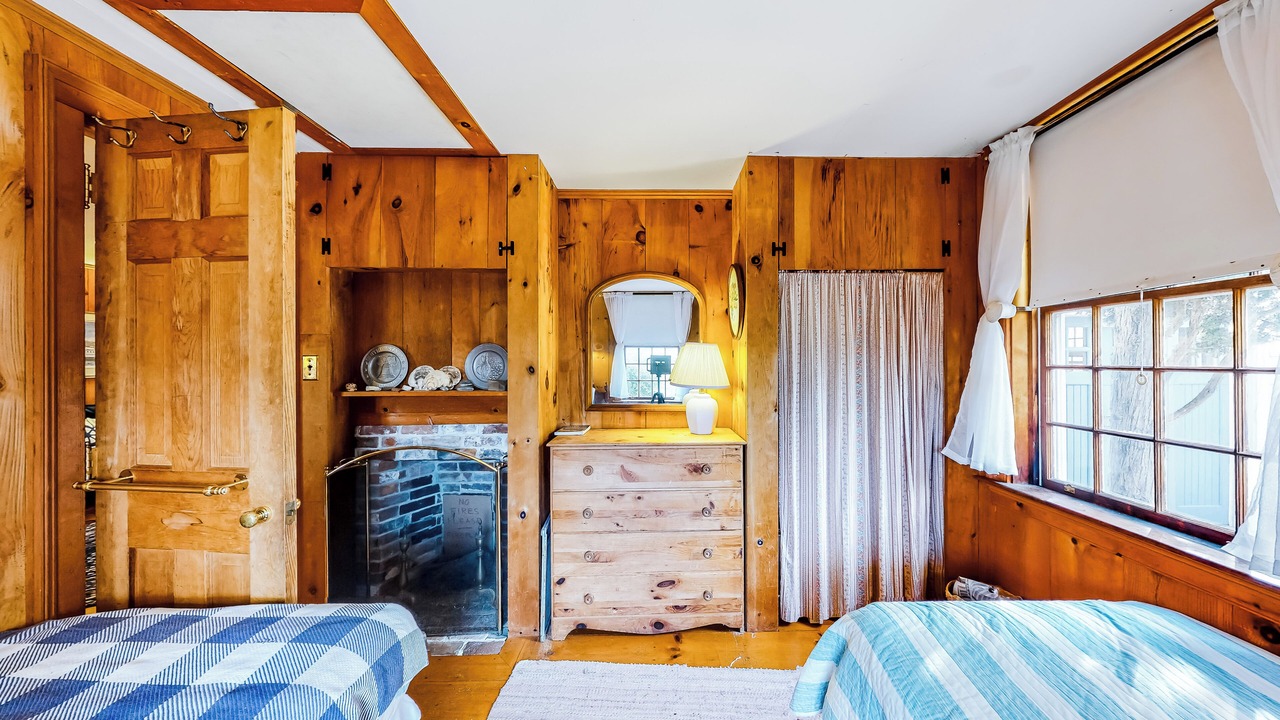 Photo of Bedroom in Madaket