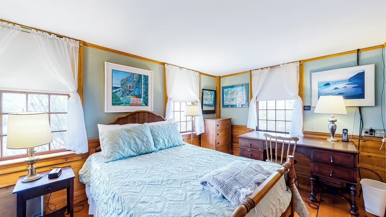 Photo of Bedroom in Madaket