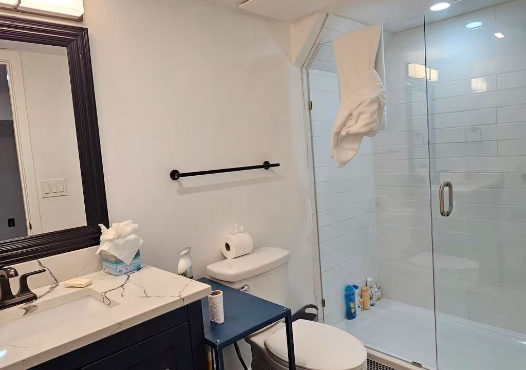 Photo of Bathroom in Leawood