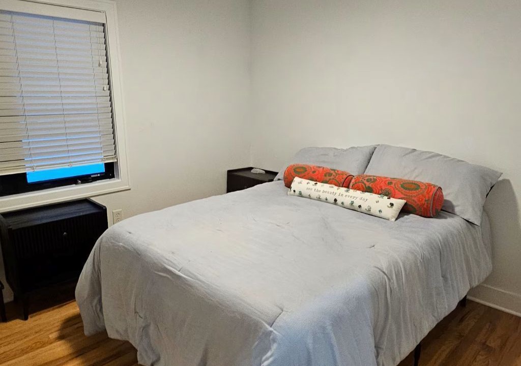 Photo of Bedroom in Leawood