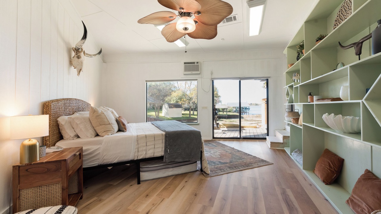 Photo of Bedroom in Gun Barrel City