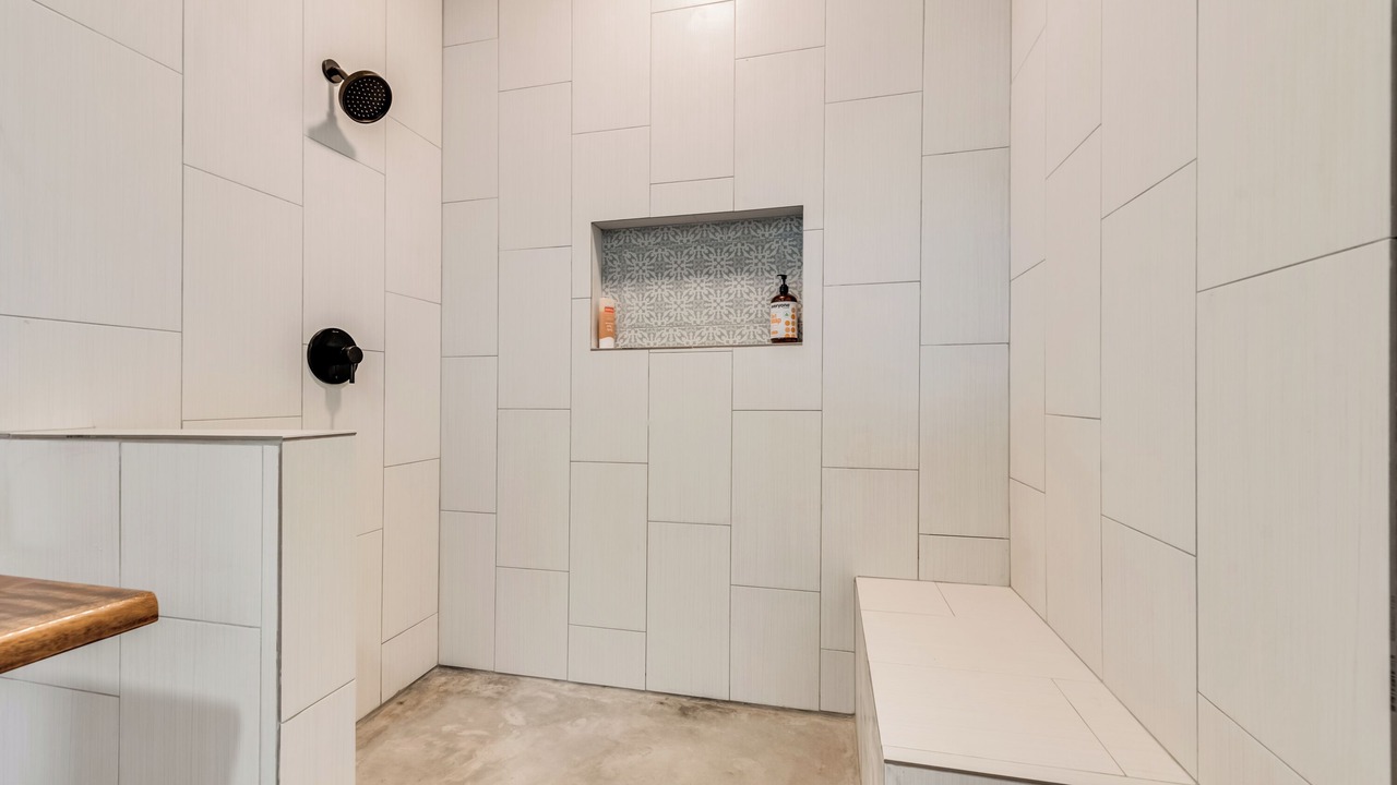 Photo of Bathroom in Gun Barrel City