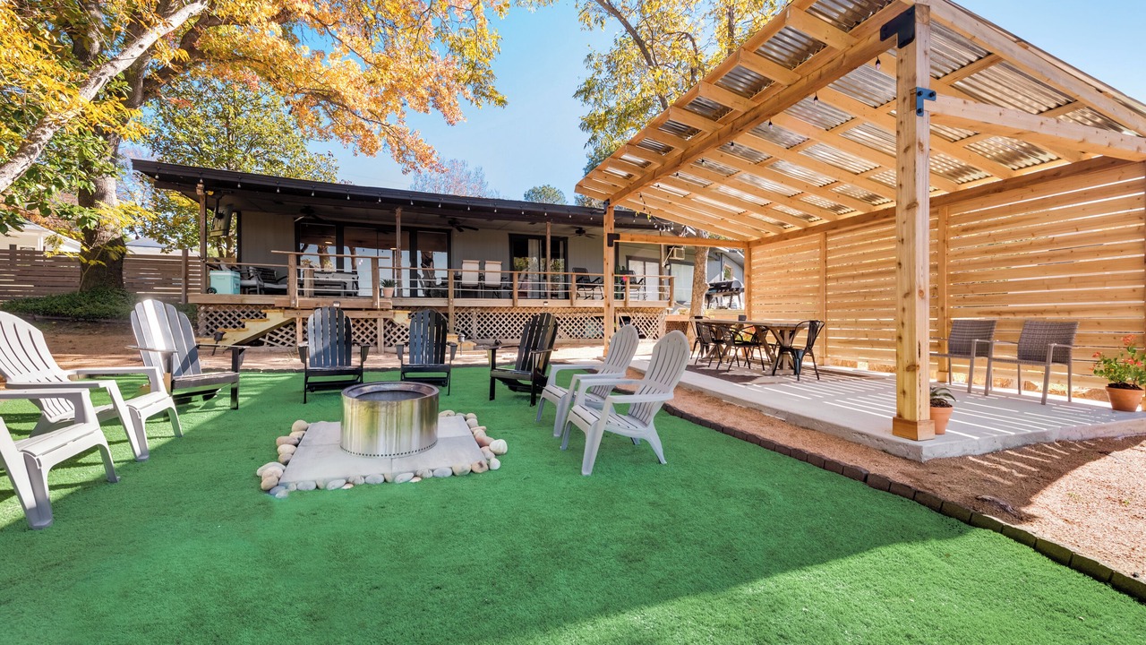 Photo of Outdoor in Gun Barrel City