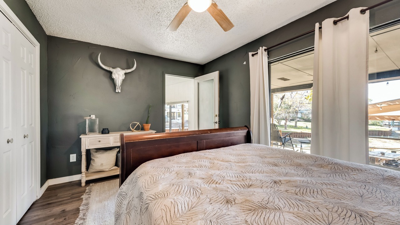 Photo of Bedroom in Gun Barrel City