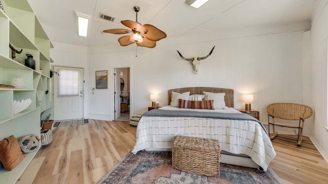 Photo of Bedroom in Gun Barrel City