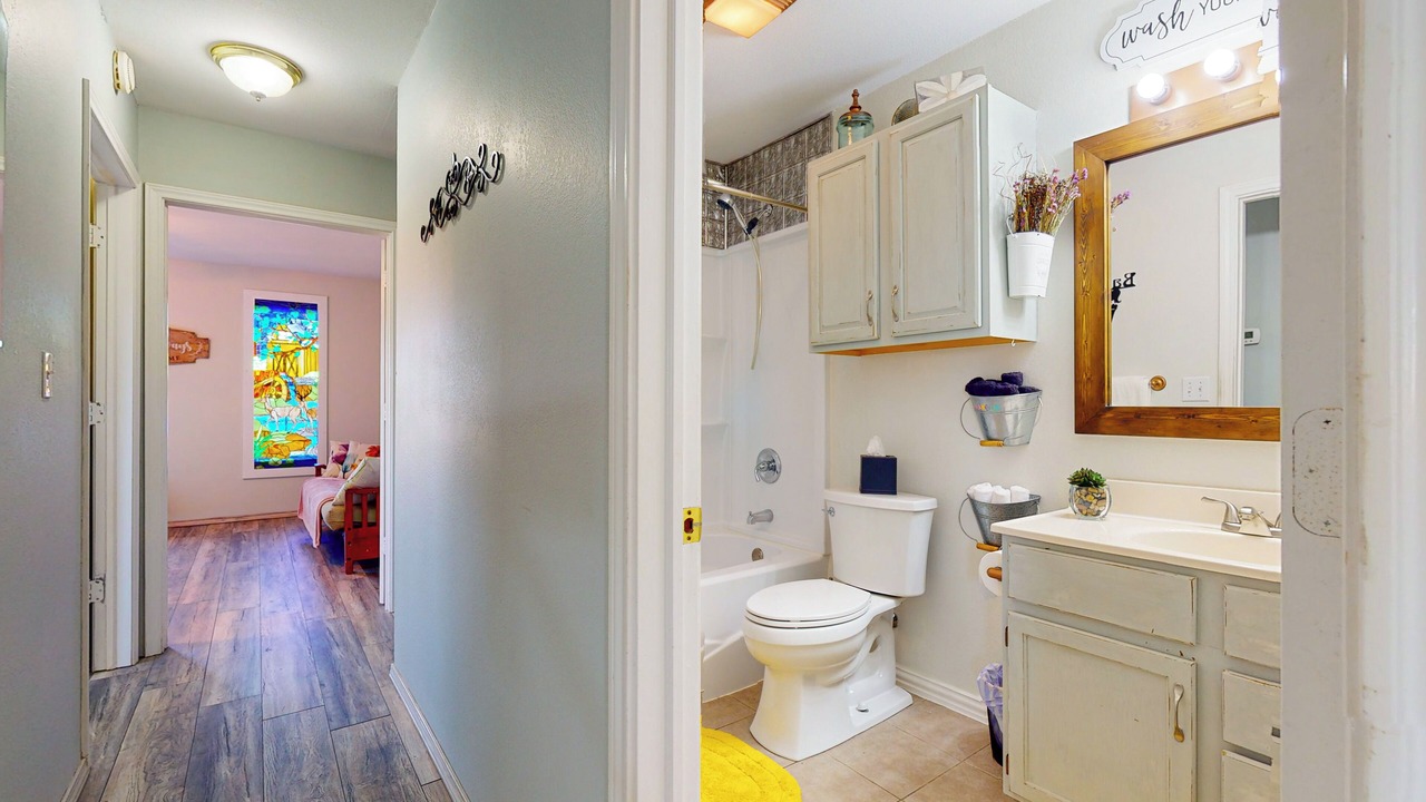 Photo of Bathroom in Wise County