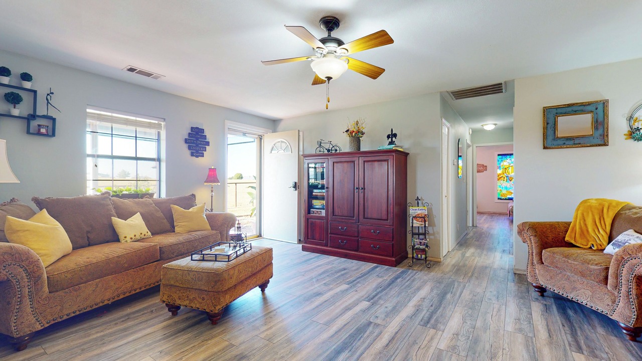 Photo of Livingroom in Wise County