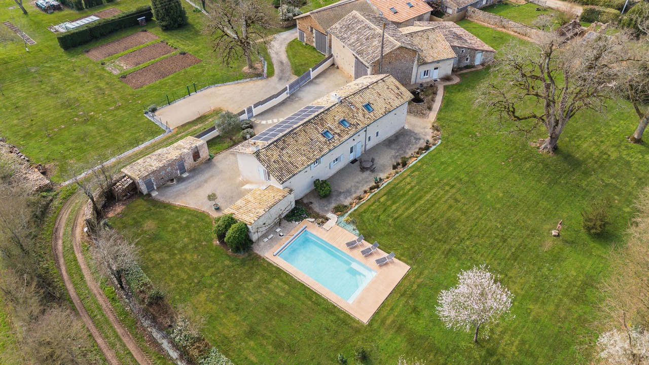 Photo of Outdoor in Saint-Sauvant