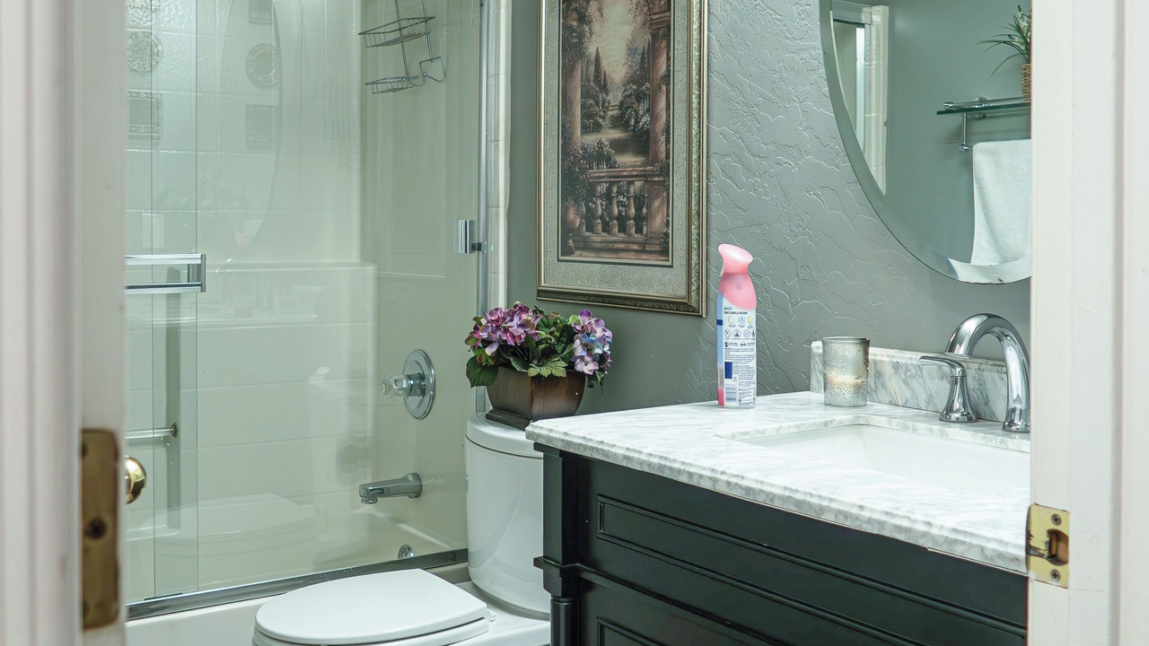 Photo of Bathroom in Glendale