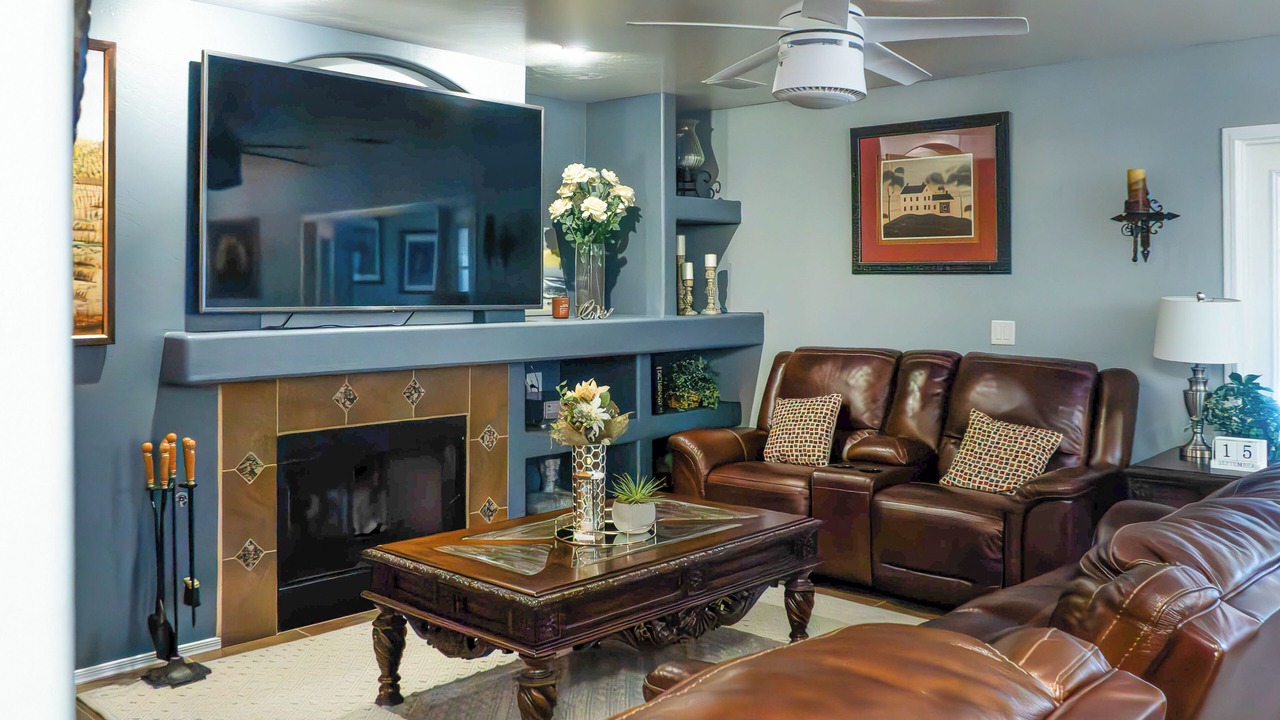Photo of Livingroom in Glendale
