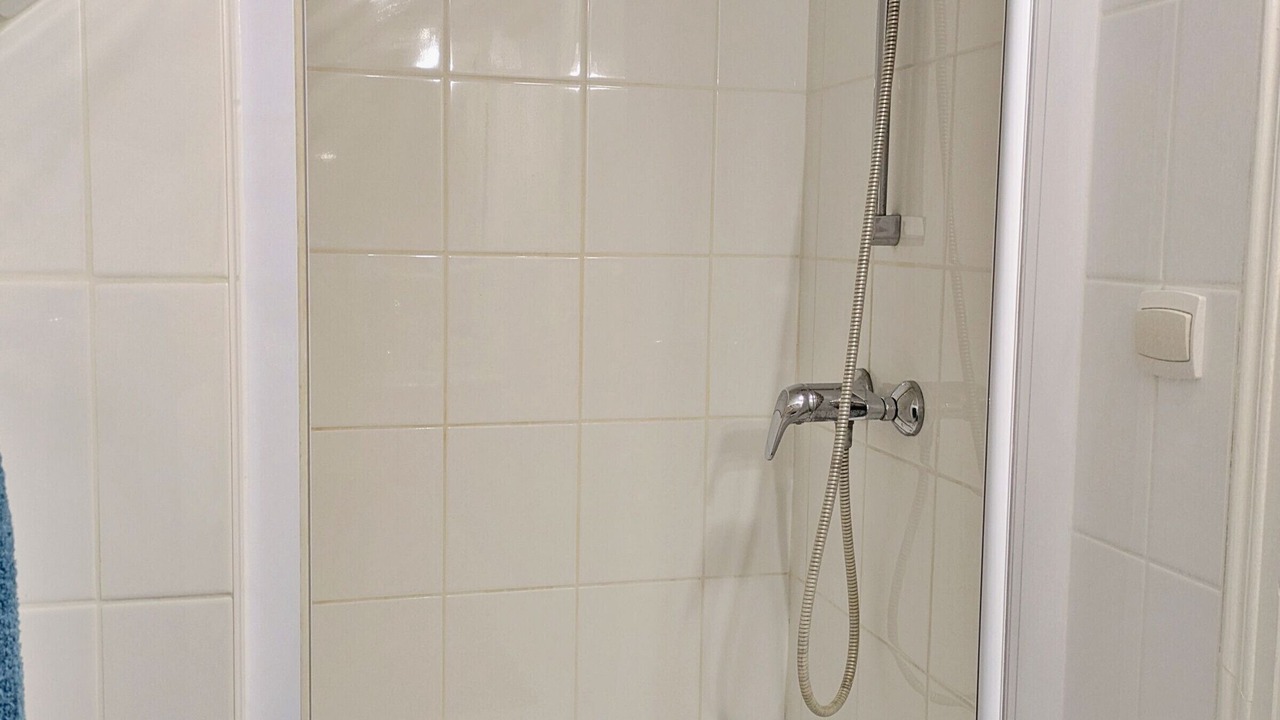 Photo of Bathroom in Louverne