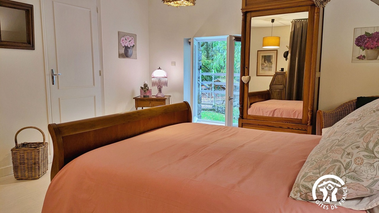 Photo of Bedroom in Louverne