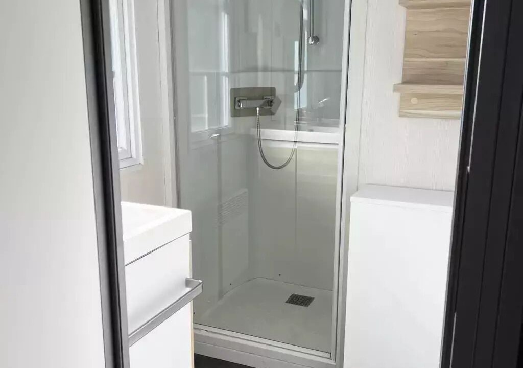 Photo of Bathroom in Saint-Julien-de-Peyrolas