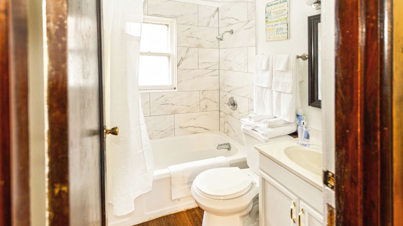 Photo of Bathroom in Jennings