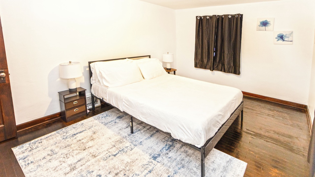 Photo of Bedroom in Jennings