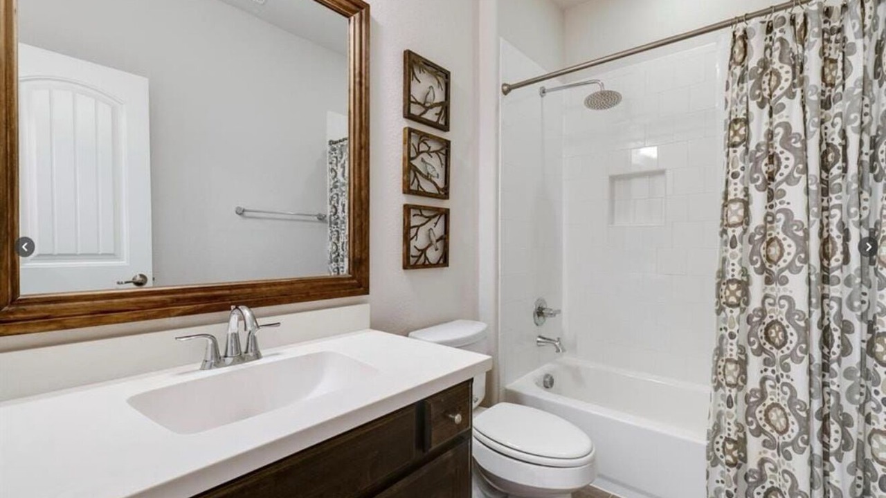 Photo of Bathroom in Aubrey