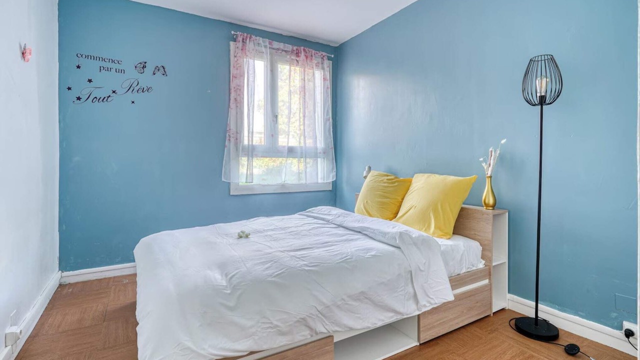 Photo of Bedroom in L'Hay-les-Roses