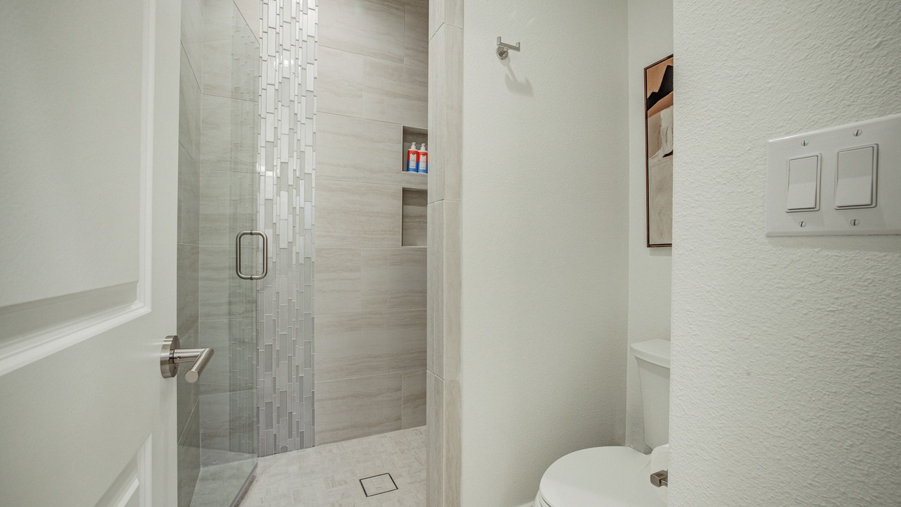 Photo of Bathroom in Mahncke Park