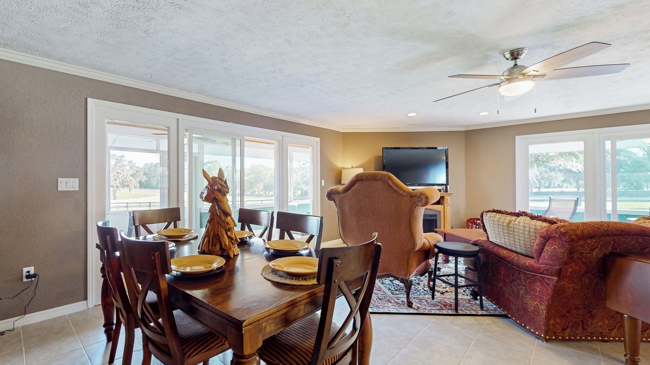 Photo of Others in Micanopy