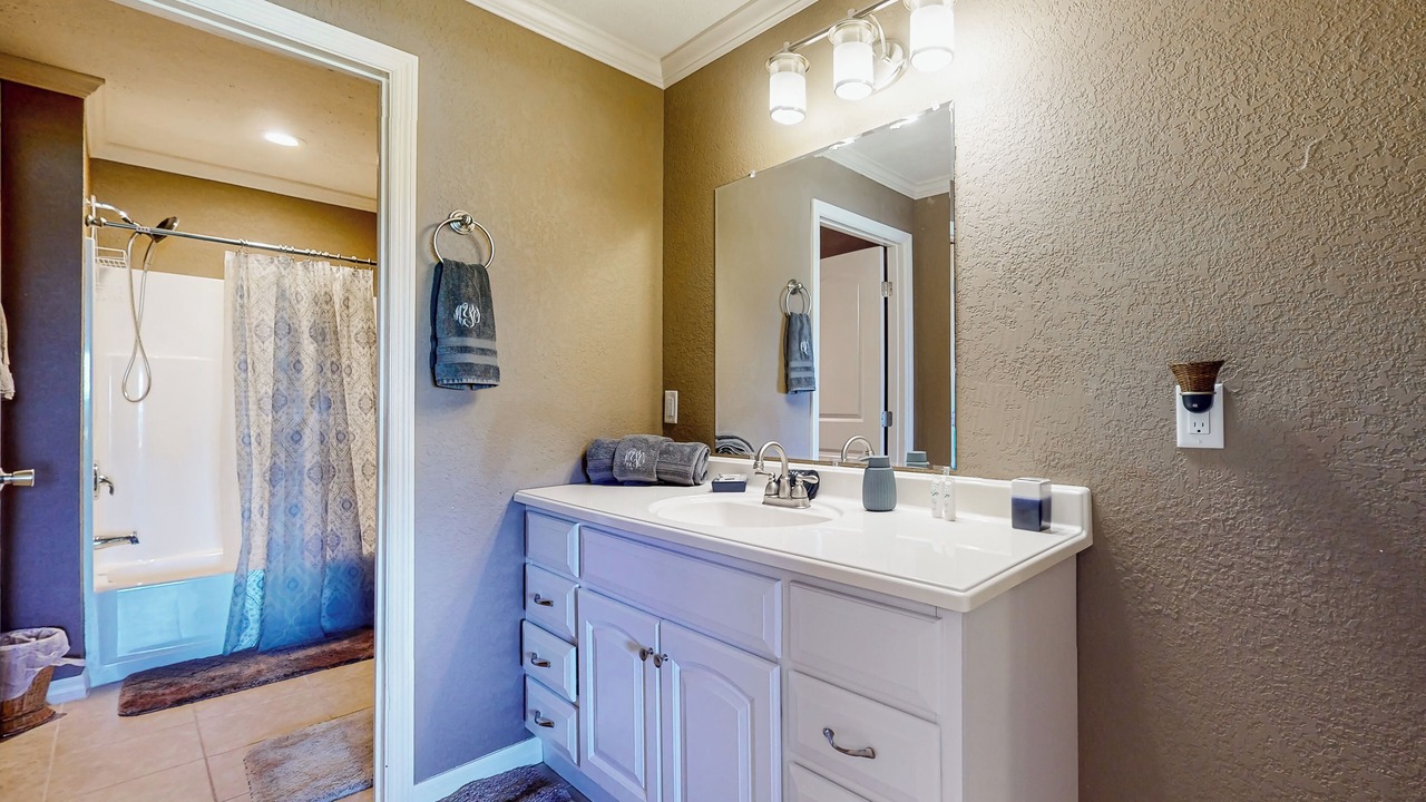 Photo of Bathroom in Micanopy