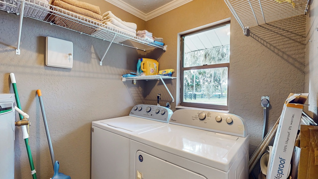 Photo of Others in Micanopy