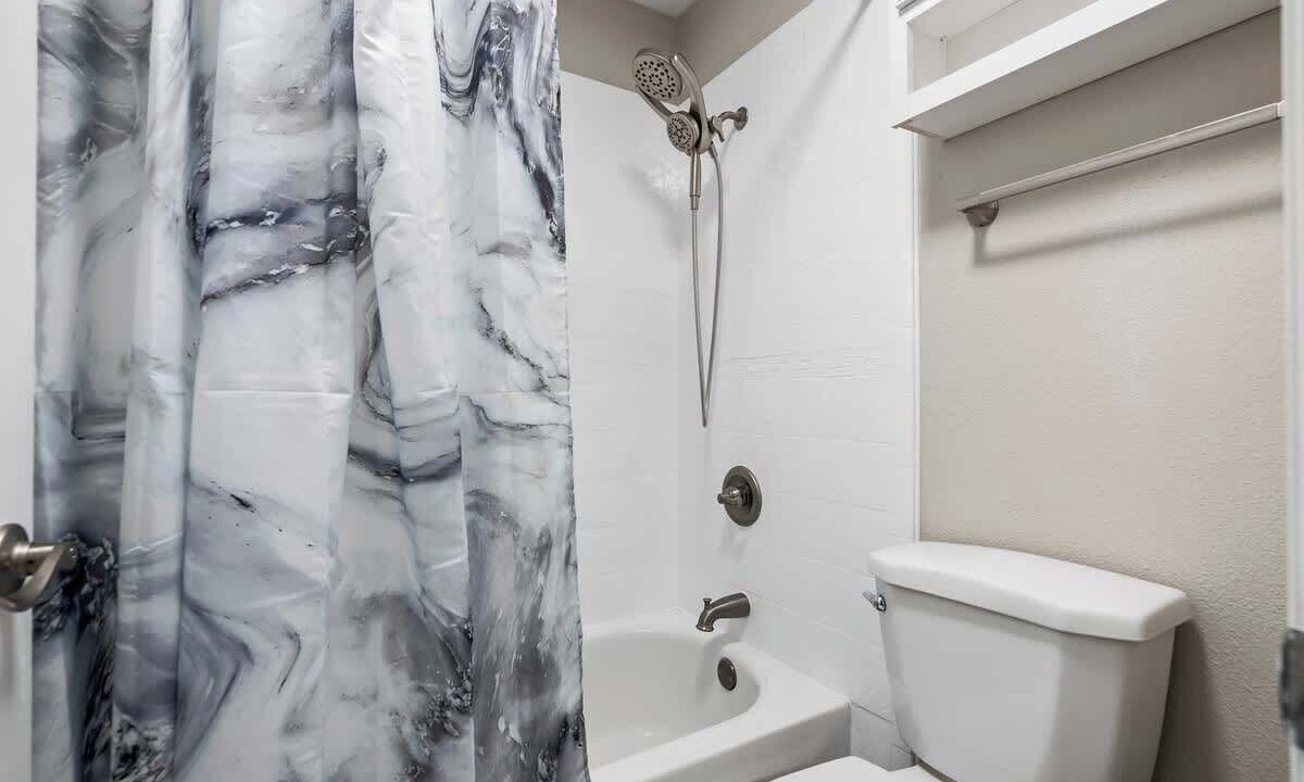 Photo of Bathroom in Kapolei